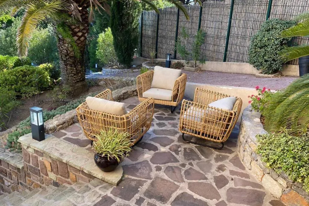 Villa Les Florentines Aux Issambres Vue Mer 12P Saint-Peire-sur-Mer 0*,  France